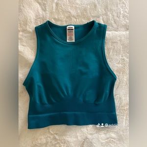 Gym shark seamless tank top